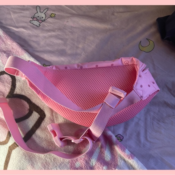 Hello kitty Fannypack wallet back - Picture 3 of 3